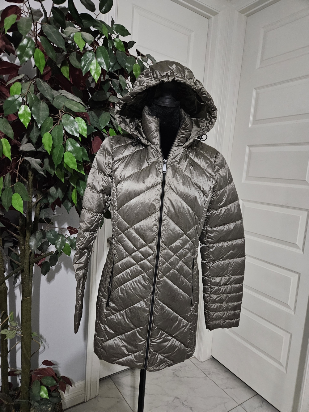 Saks Fifth Avenue Quilted Hooded Puffer Coat in Olive Green